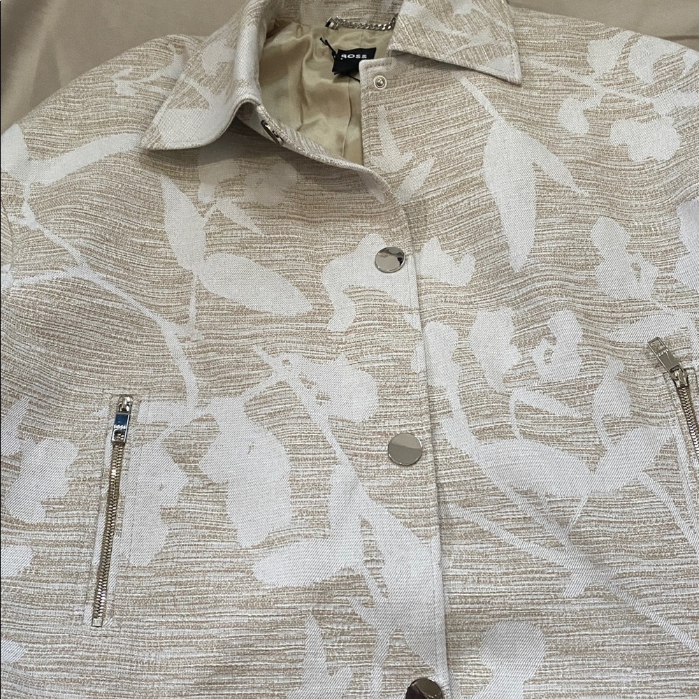 Beige Patterned Cropped Jacket - Picture 7 of 9